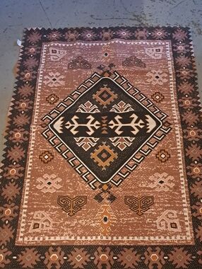 Rust Tribal Area Rug - Stylish Geometric Accent Rug